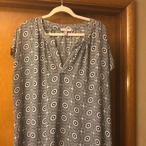 Shirt sleeve pattern blouse, size 3X